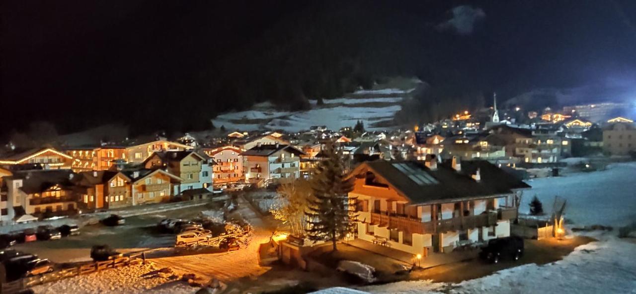 Park Hotel Mater Dei Pozza di Fassa Eksteriør billede